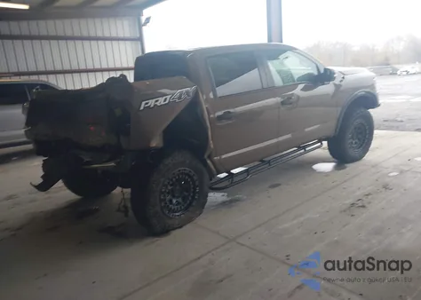 2021 Nissan Titan Pro-4X 4X4 из США, поврежденный, VIN 1N6AA1ED4MN504382